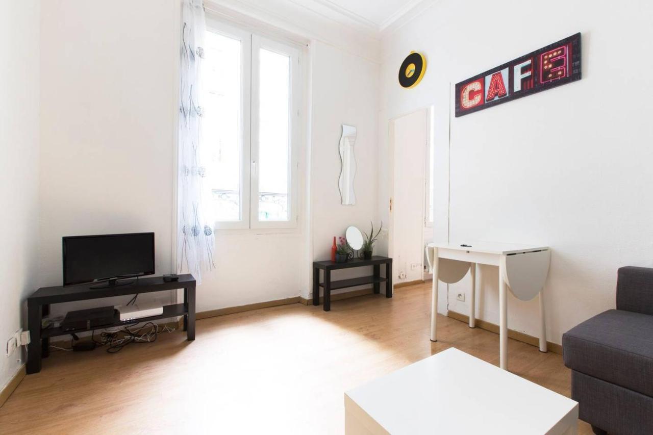 Coup De Coeur A Montmartre Bed & Breakfast Paris Bagian luar foto
