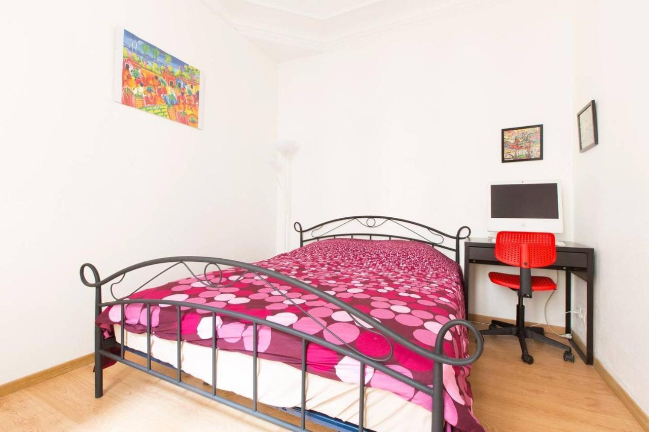 Coup De Coeur A Montmartre Bed & Breakfast Paris Bagian luar foto